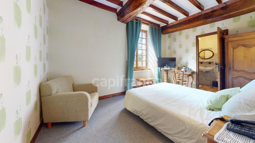 � vendre  Propri�t�/ch�teau Sainte-C�cile (50800)