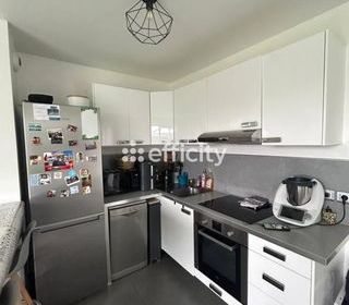  Appartement � vendre 4 pi�ces 80 m�