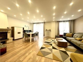  Appartement � louer 5 pi�ces 92 m�