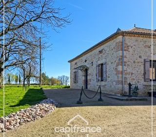  Maison � vendre 4 pi�ces 266 m�