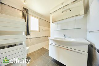  Maison � vendre 8 pi�ces 185 m�