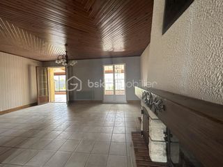  Maison � vendre 10 pi�ces 220 m�