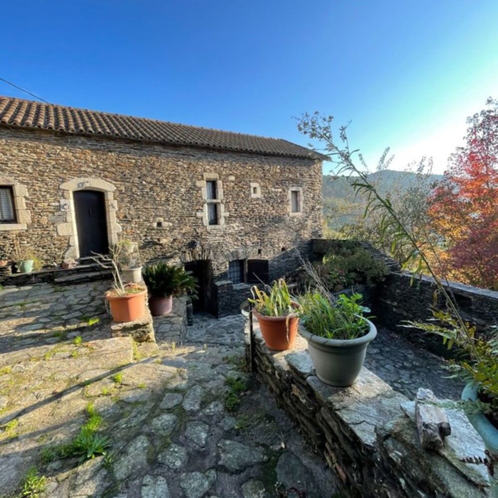 � vendre  Maison Le Collet-de-D�ze (48160)