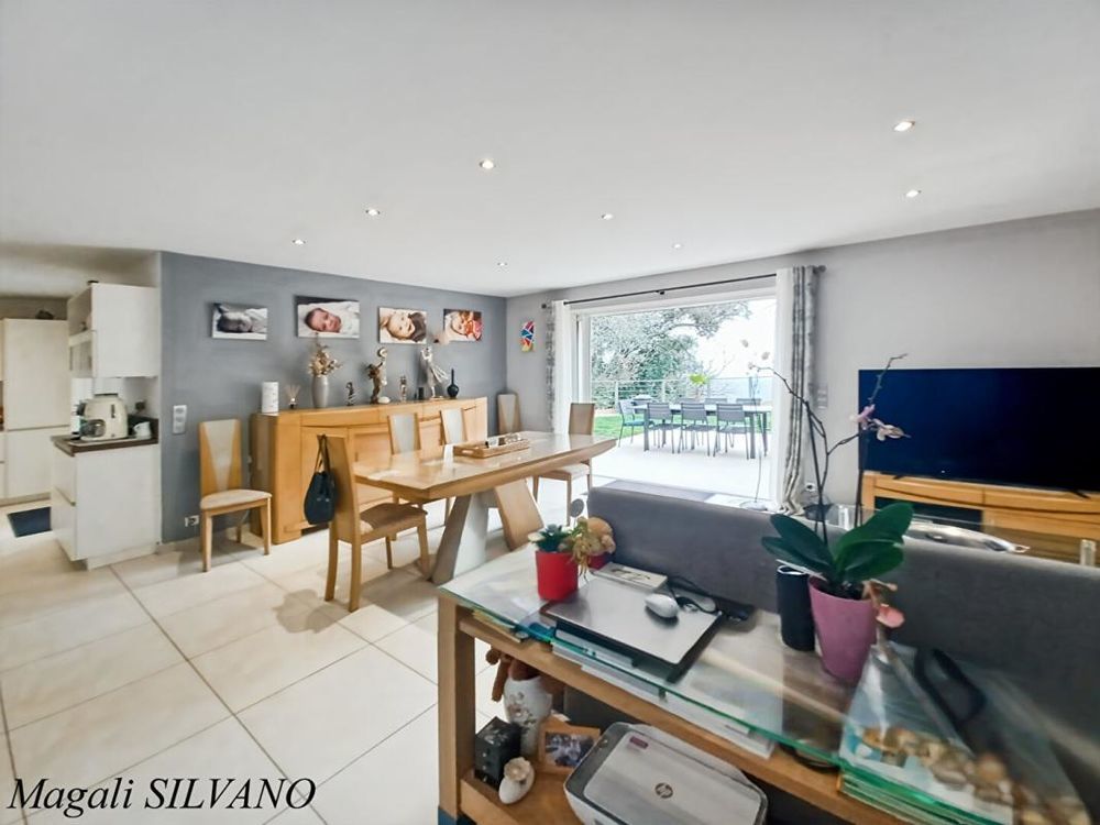 � vendre  Villa Sp�rac�des (06530)