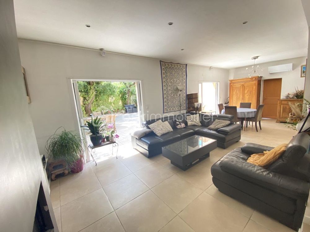 � vendre  Villa Aix-en-Provence (13100)