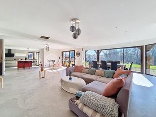  Maison � vendre 7 pi�ces 245 m�