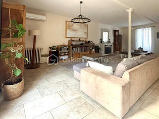  Propri�t�/ch�teau � vendre 10 pi�ces 280 m�