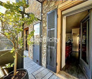  Maison � vendre 7 pi�ces 228 m�