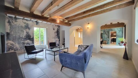   Propri�t�  Grez Neuville 9 pi�ce(s) 306 m2 Maison - 9 pi�ce(s) - 306 m�