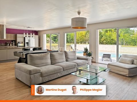   Maison r�cente de plain-pied avec piscine, 3 chambres, pi�ce de vie de 71 m�, 10 min de VICHY Maison - 6 pi�ce(s) - 139 m�