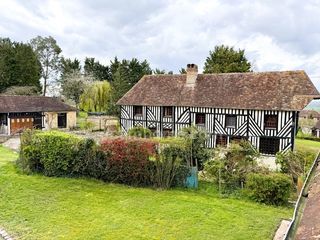  Propri�t�/ch�teau � vendre 12 pi�ces 257 m�