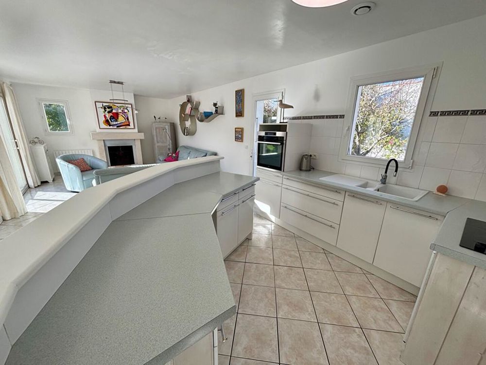 � vendre  Maison Sainte-Marie-de-R� (17740)