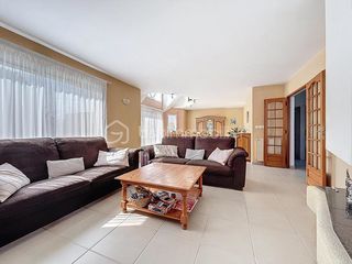  Maison � vendre 5 pi�ces 136 m�