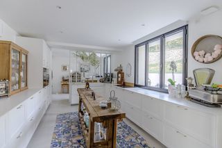  Maison � vendre 9 pi�ces 275 m�