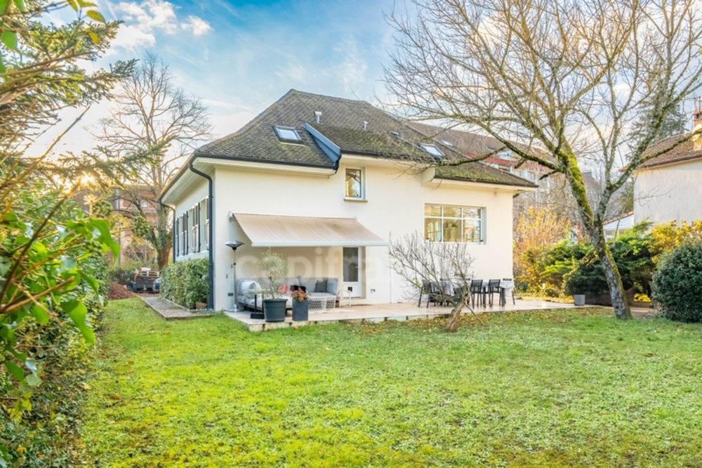 � vendre  Maison Divonne-les-Bains (01220)