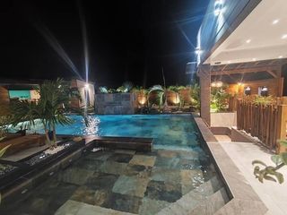  Villa � vendre 14 pi�ces 374 m�