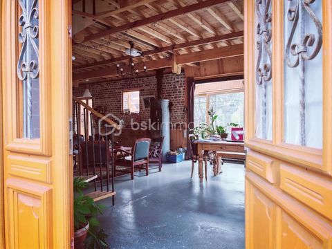   Corps de ferme d'exception avec deux habitations � Gondecourt � 340 m� habitables / 405 m� utiles sur 1 225 m� de terrain Maison - 11 pi�ce(s) - 340 m�