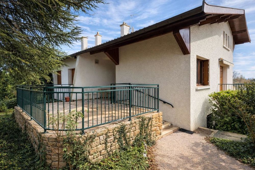 � vendre  Maison Saint-Cyr-au-Mont-d'Or (69450)