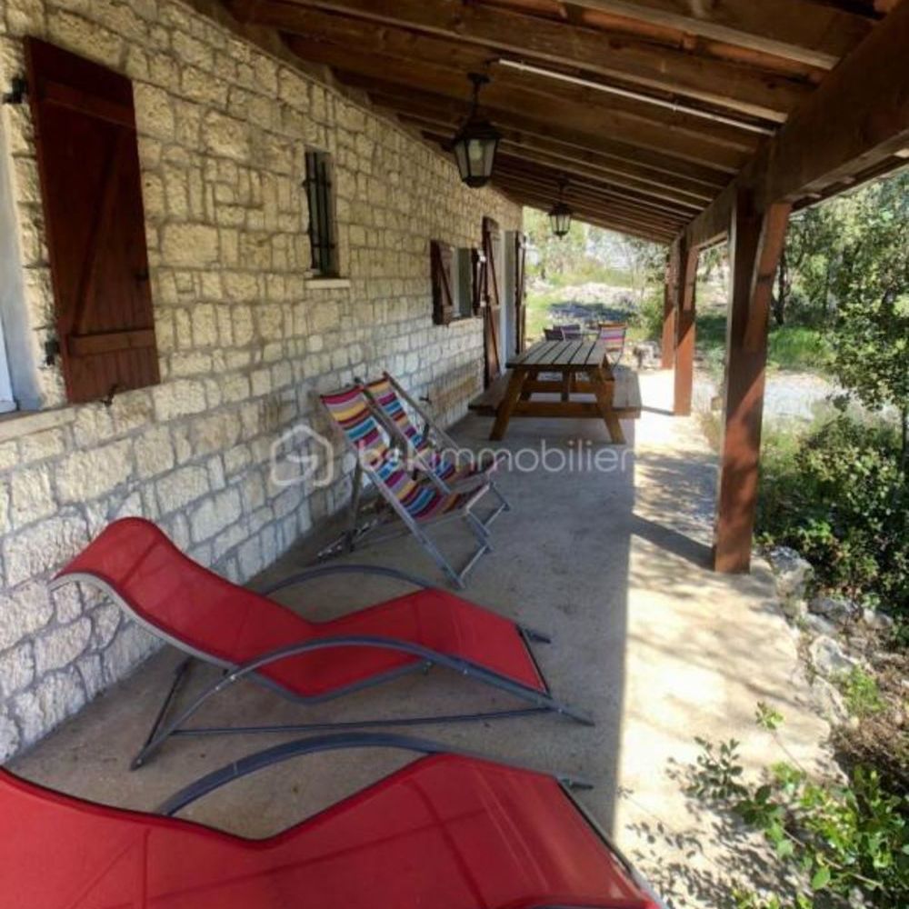 � vendre  Maison Labeaume (07120)