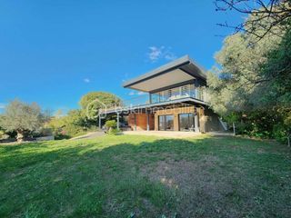  Maison � vendre 3 pi�ces 180 m�