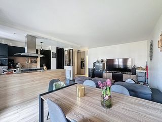  Appartement � vendre 3 pi�ces 64 m�