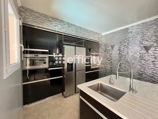  Maison � vendre 9 pi�ces 278 m�