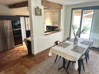  Maison � vendre 6 pi�ces 215 m�