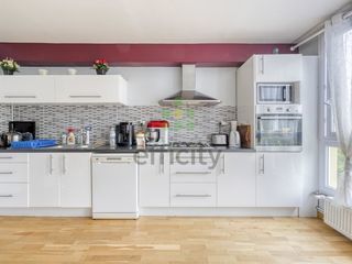  Appartement � vendre 5 pi�ces 87 m�