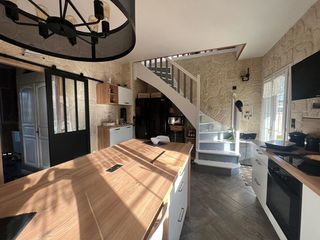  Maison � vendre 8 pi�ces 185 m�