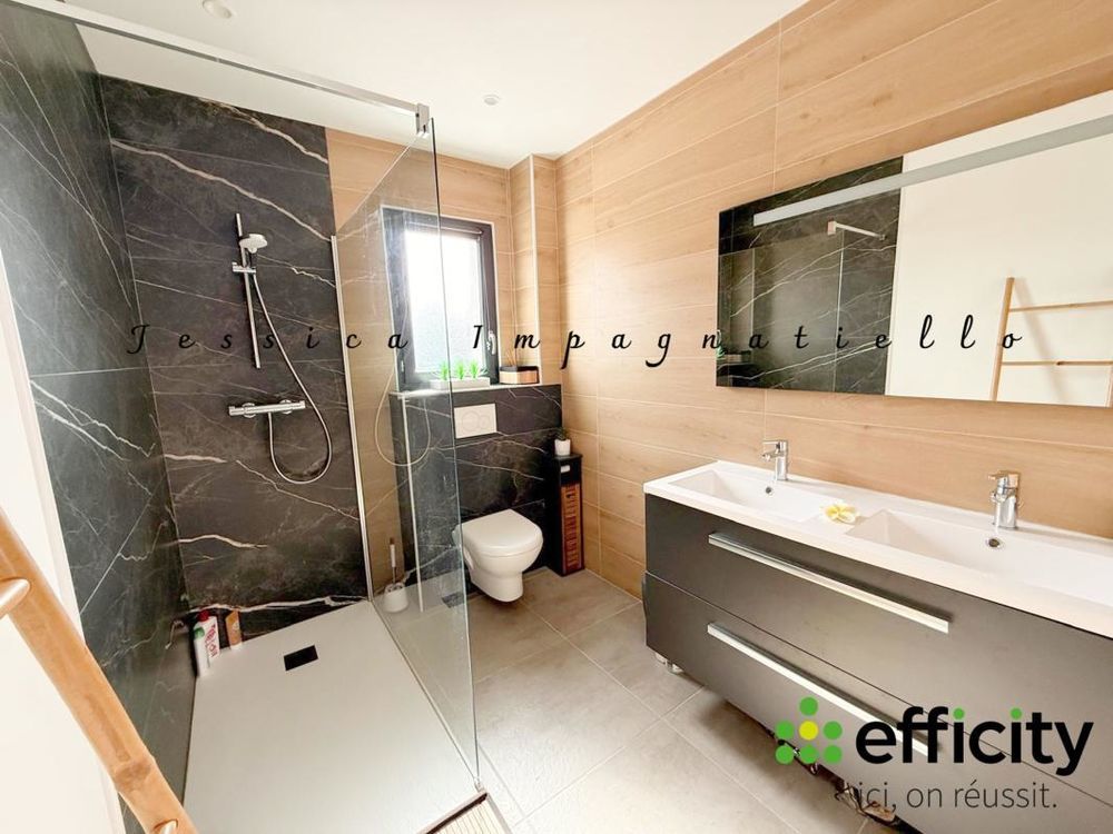 � vendre  Villa Le Beausset (83330)