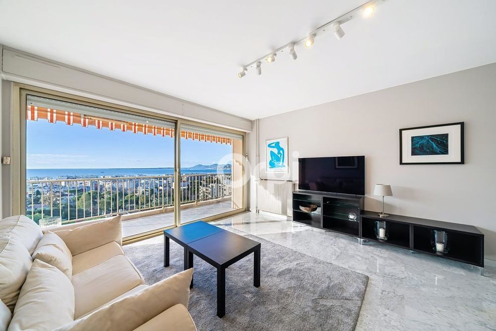 � vendre  Appartement Antibes (06600)