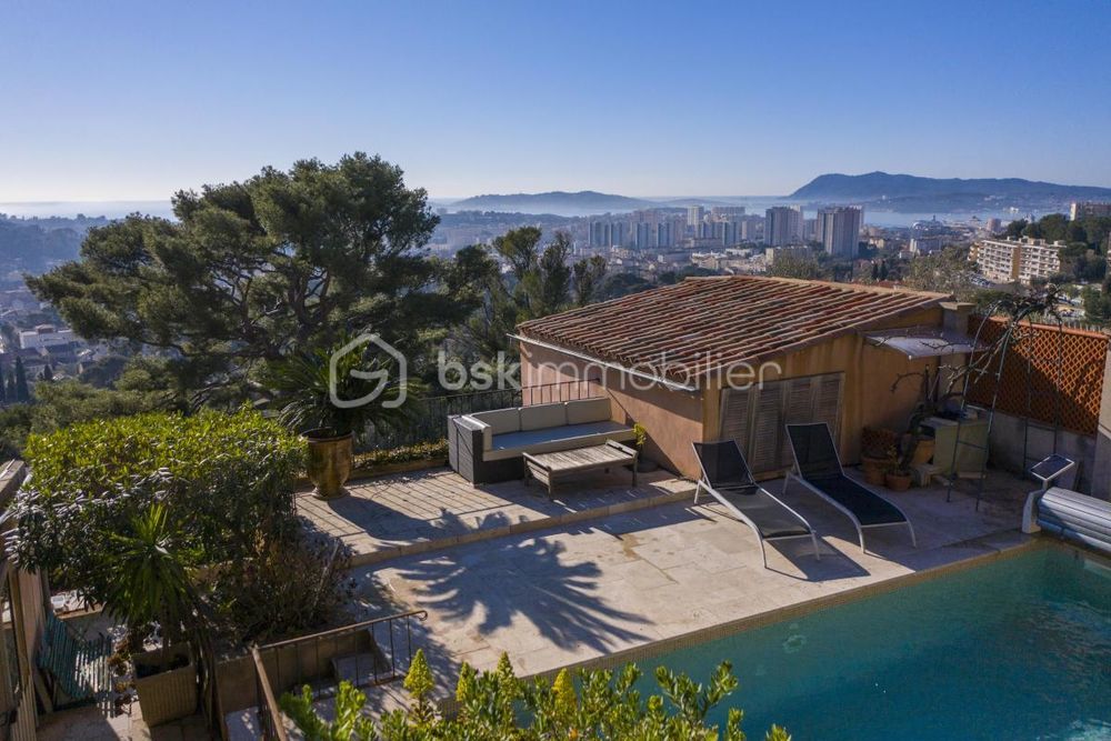 � vendre  Villa Toulon (83200)
