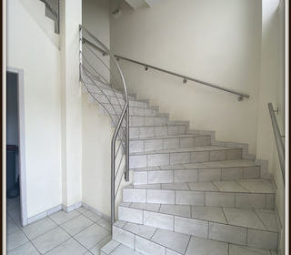  Immeuble � vendre 10 pi�ces 342 m�