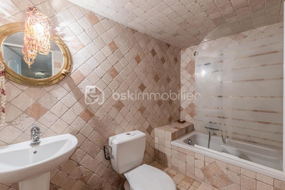 � vendre  Propri�t�/ch�teau Le Pradet (83220)