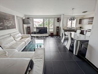  Appartement � vendre 4 pi�ces 87 m�