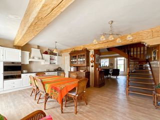  Maison � vendre 6 pi�ces 200 m�