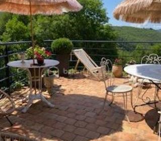  Maison � vendre 10 pi�ces 150 m�