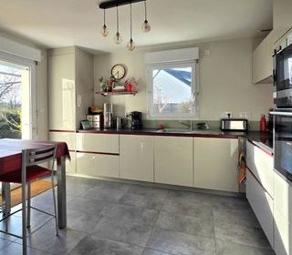  Maison � vendre 9 pi�ces 174 m�