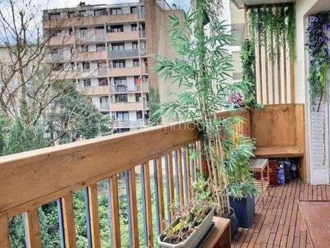   ? PANTIN � �GLISE Appartement - 5 pi�ce(s) - 101 m�