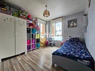  Appartement � vendre 5 pi�ces 84 m�