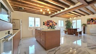  Maison � vendre 8 pi�ces 198 m�