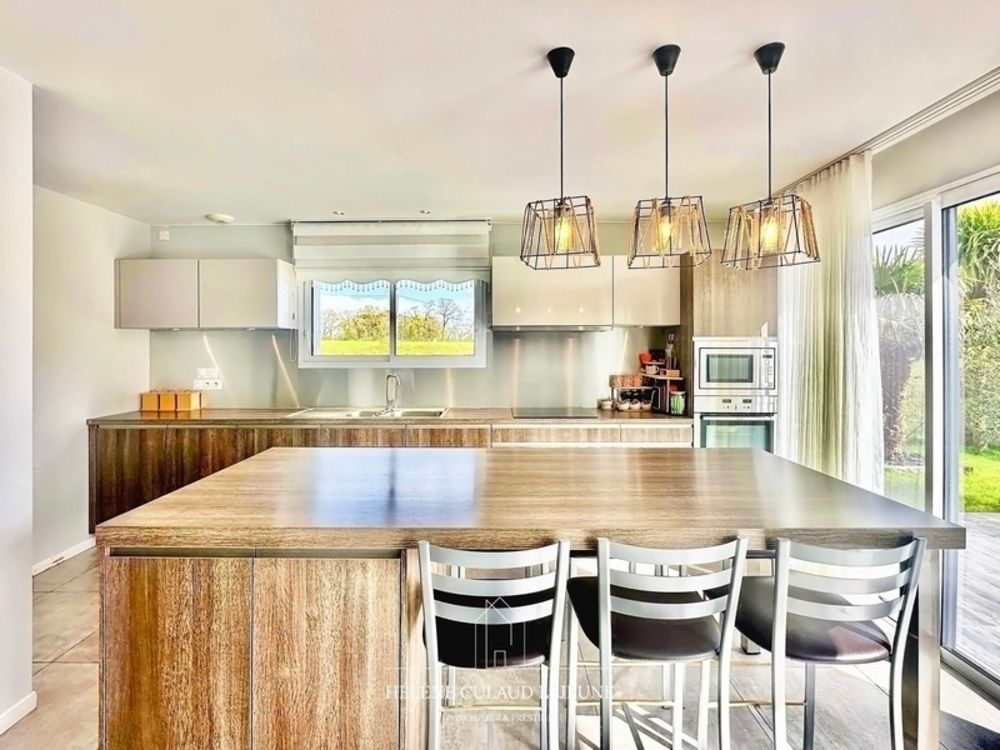 � vendre  Maison Plescop (56890)