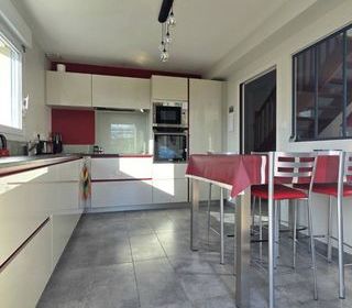  Maison � vendre 9 pi�ces 174 m�