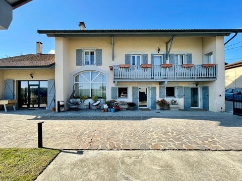   Maison � vendre 9 pi�ces CHALLEX (01) une belle rencontre Maison - 7 pi�ce(s) - 194 m�