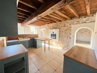  Maison � vendre 10 pi�ces 240 m�