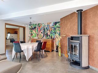  Maison � vendre 7 pi�ces 220 m�