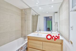  Appartement � vendre 4 pi�ces 82 m�