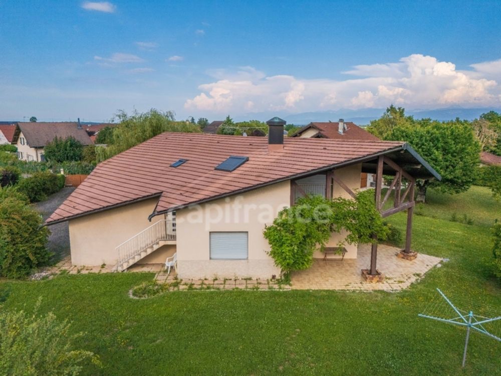 � vendre  Maison Divonne-les-Bains (01220)