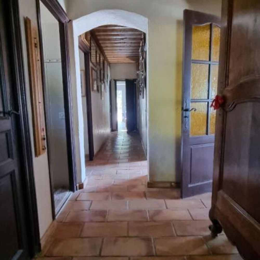 � vendre  Propri�t�/ch�teau Pignans (83790)