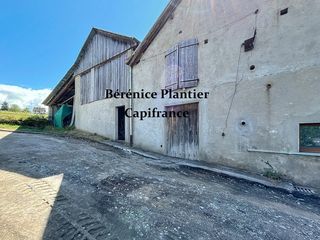 Remise / Grange � vendre 3 pi�ces 134 m�